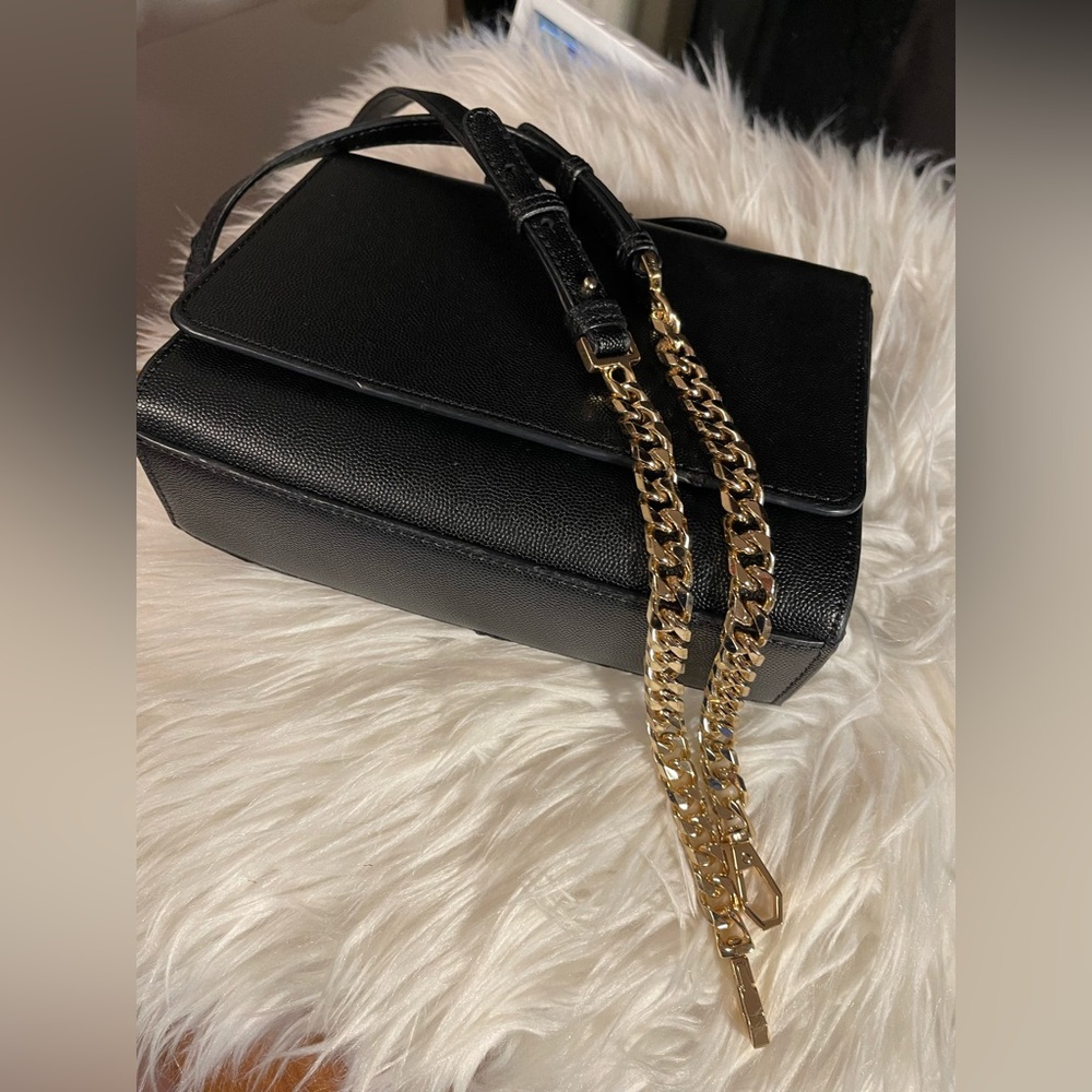 Charles and Keith Sling/Shoulder/Clutch Purse in Black - Picture 10 of 16
